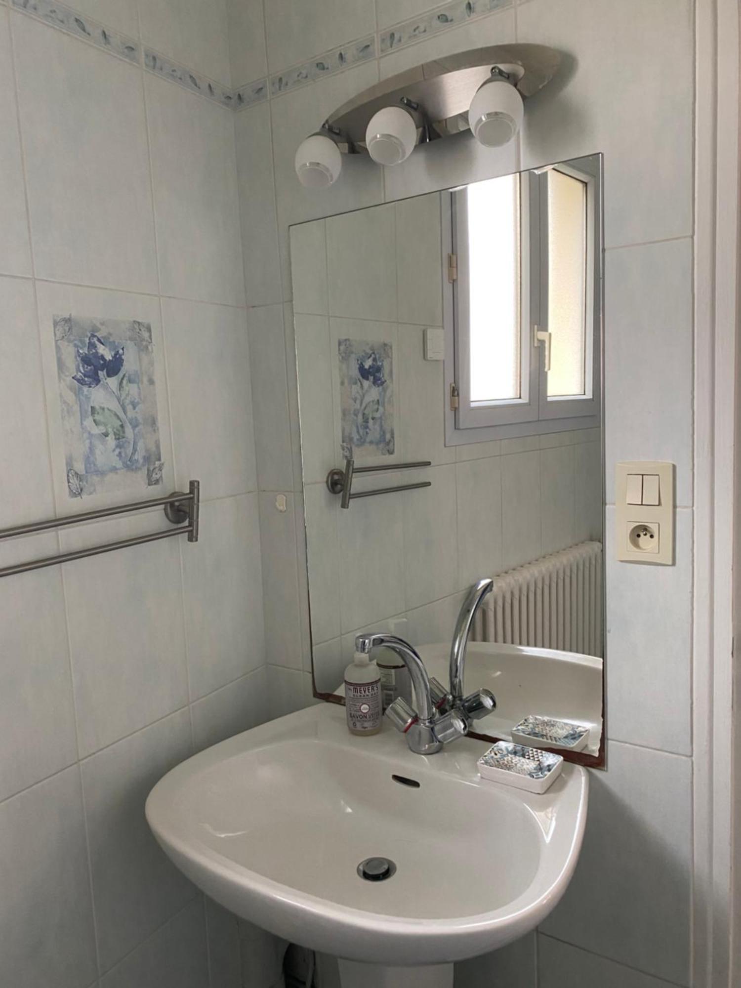 Vendee - Petite Maison De Vacances La Genetouze  エクステリア 写真